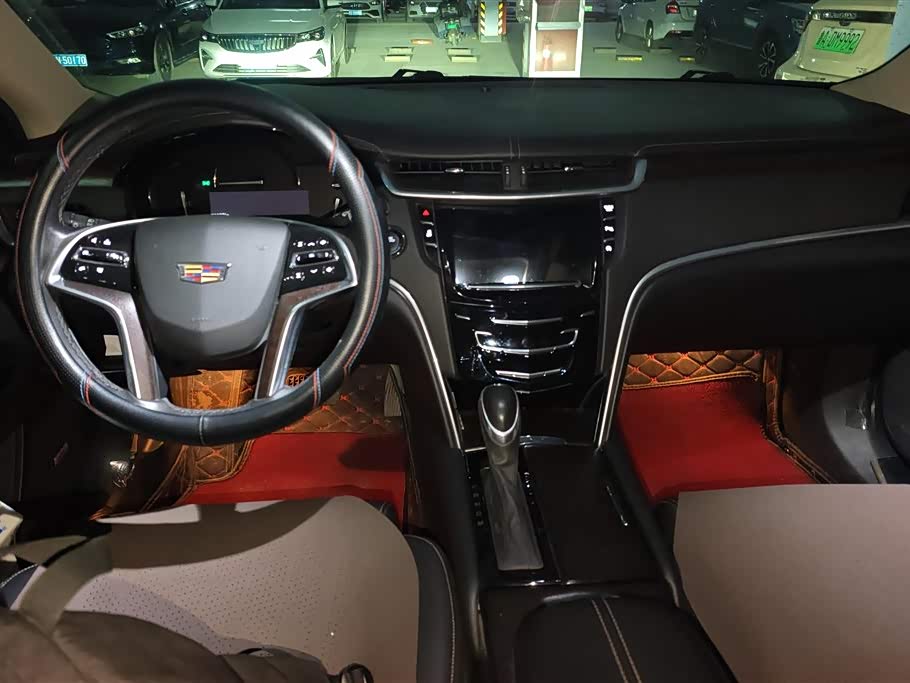 Cadillac XTS