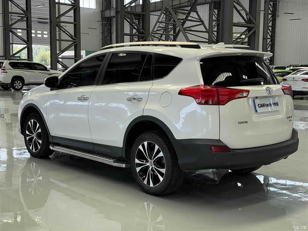 Toyota RAV4, 2016 6