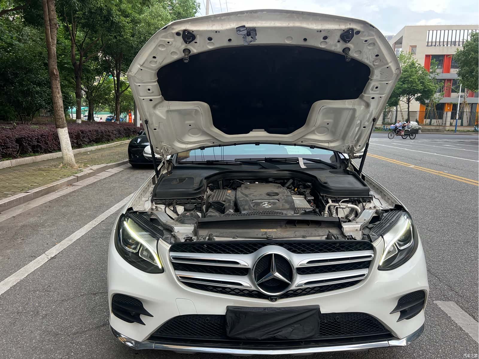 Mercedes-Benz GLC, 2018 16