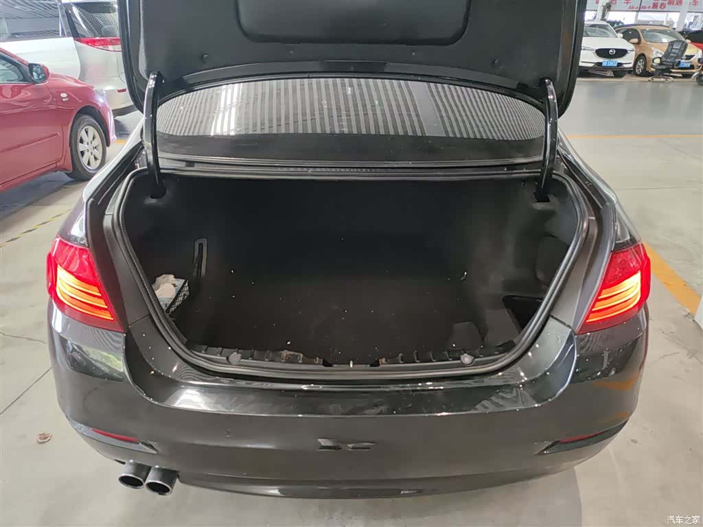 BMW 5 Series, 2016 9