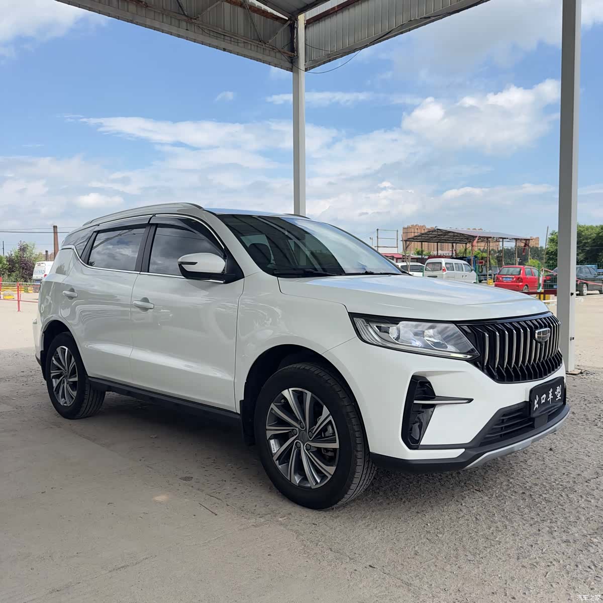 Geely X6, 2023 3