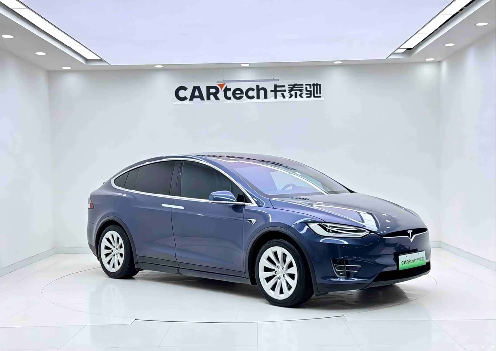Tesla Model X, 2020 все фото