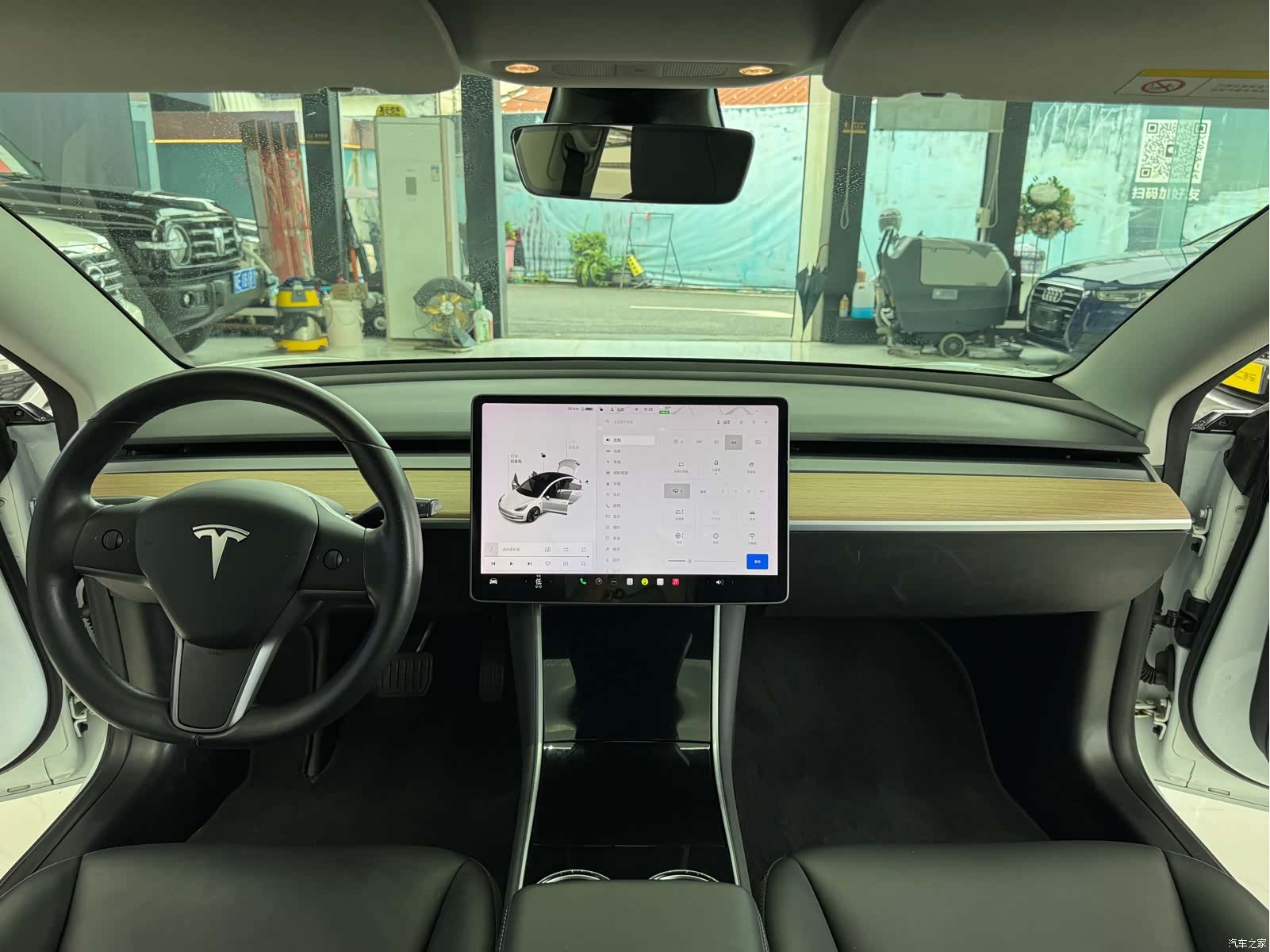 Tesla Model 3, 2019 18