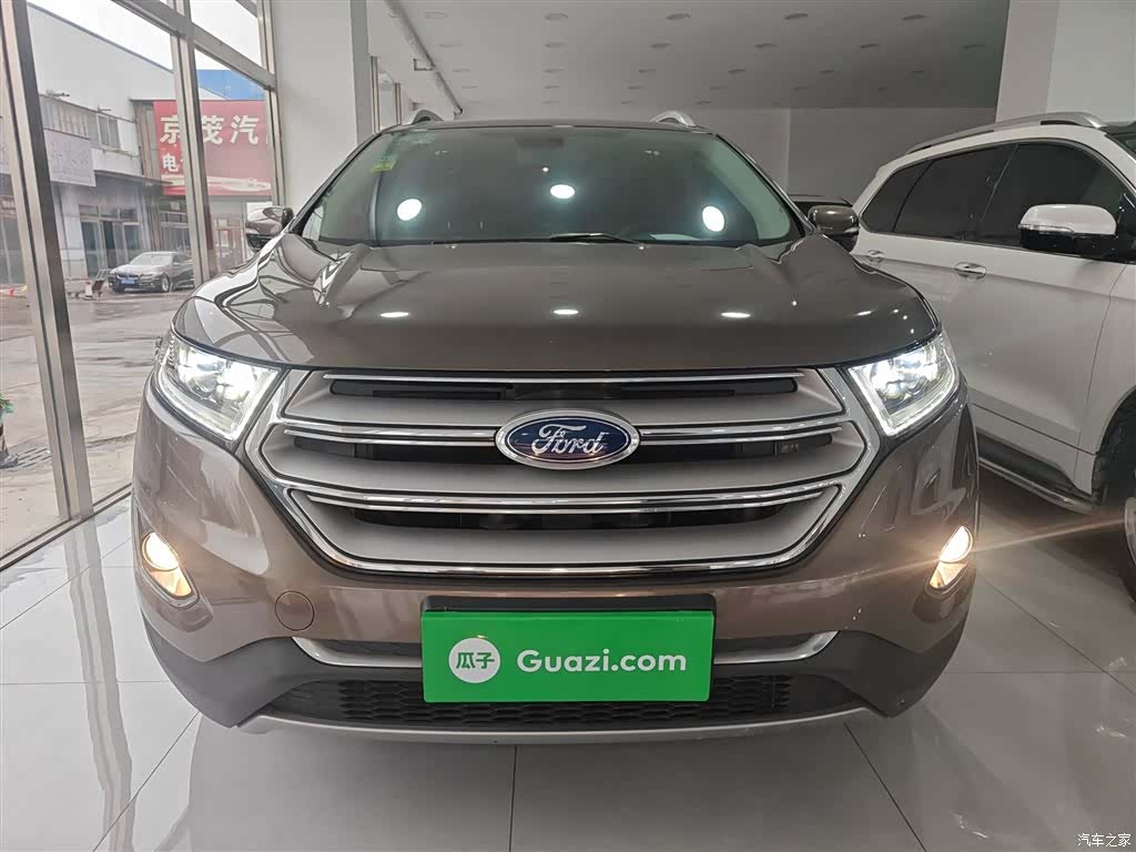 Ford Edge, 2016 3
