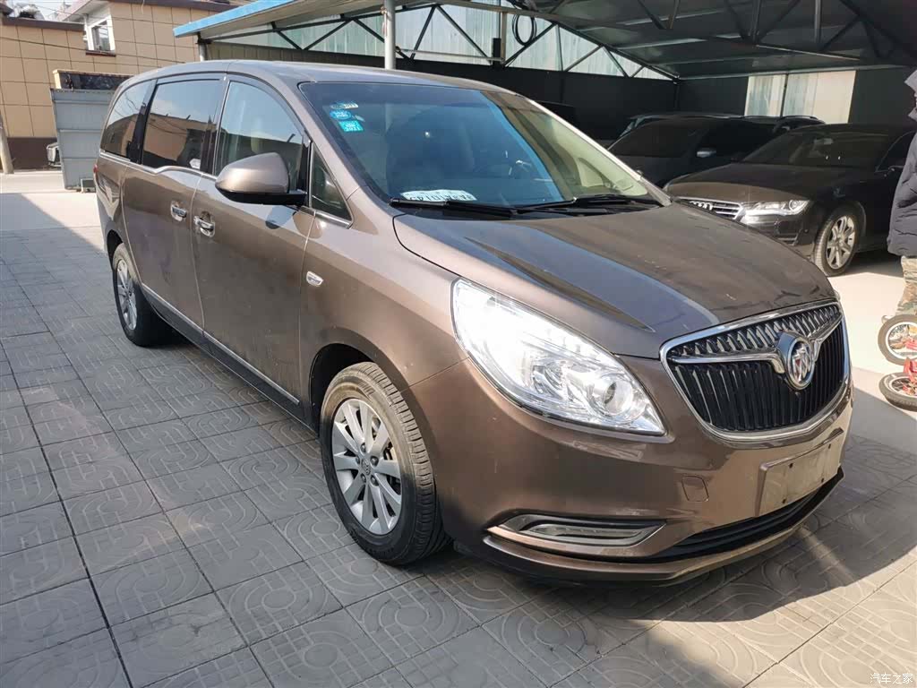 Buick GL8, 2017 4