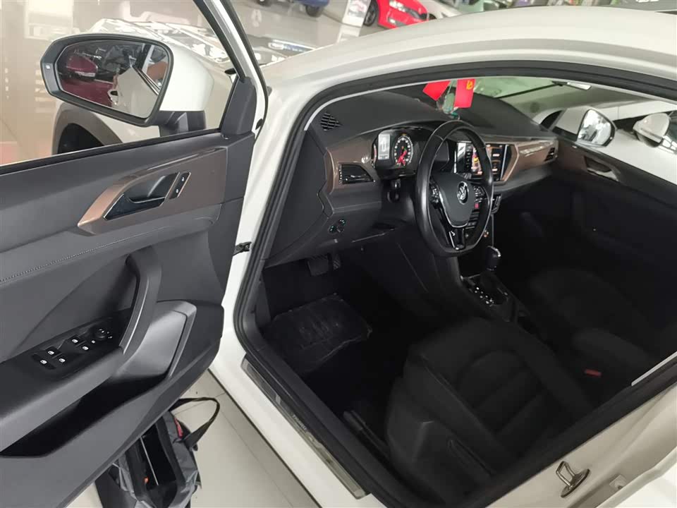 Jiangsu Yancheng Car Jiangsu Yancheng Car