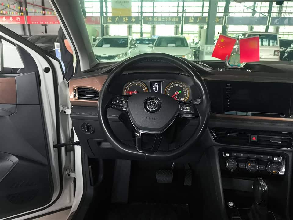 Jiangsu Yancheng Car Jiangsu Yancheng Car