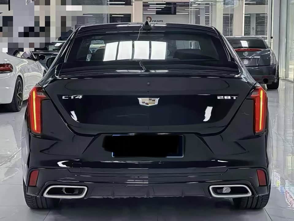 Cadillac CT4