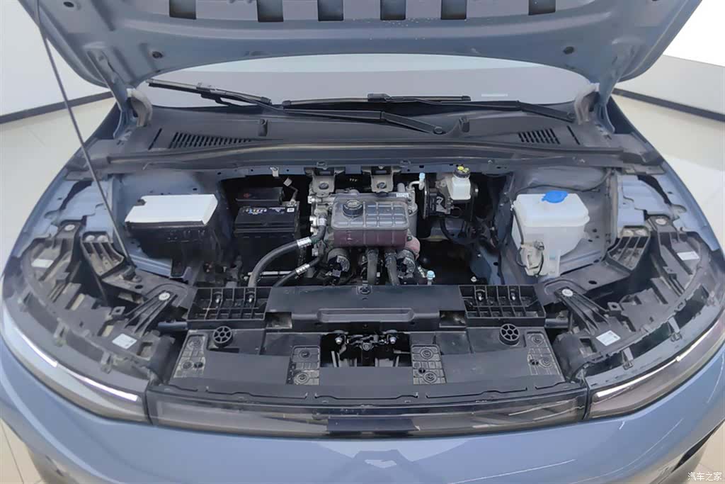 Leapmotor B01, 2025 10