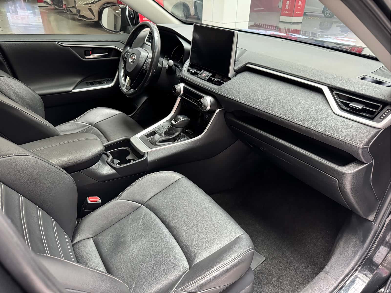 Toyota Wildlander, 2021 18