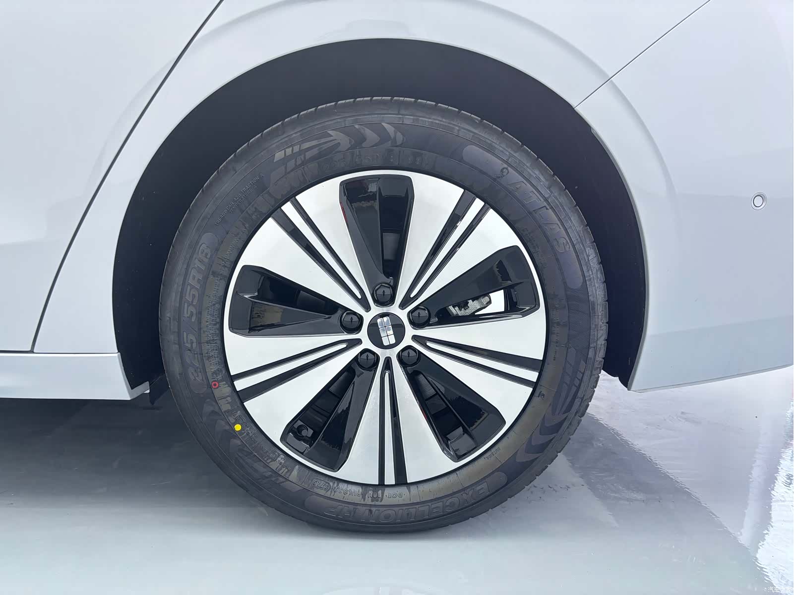Geely A7, 2026 15