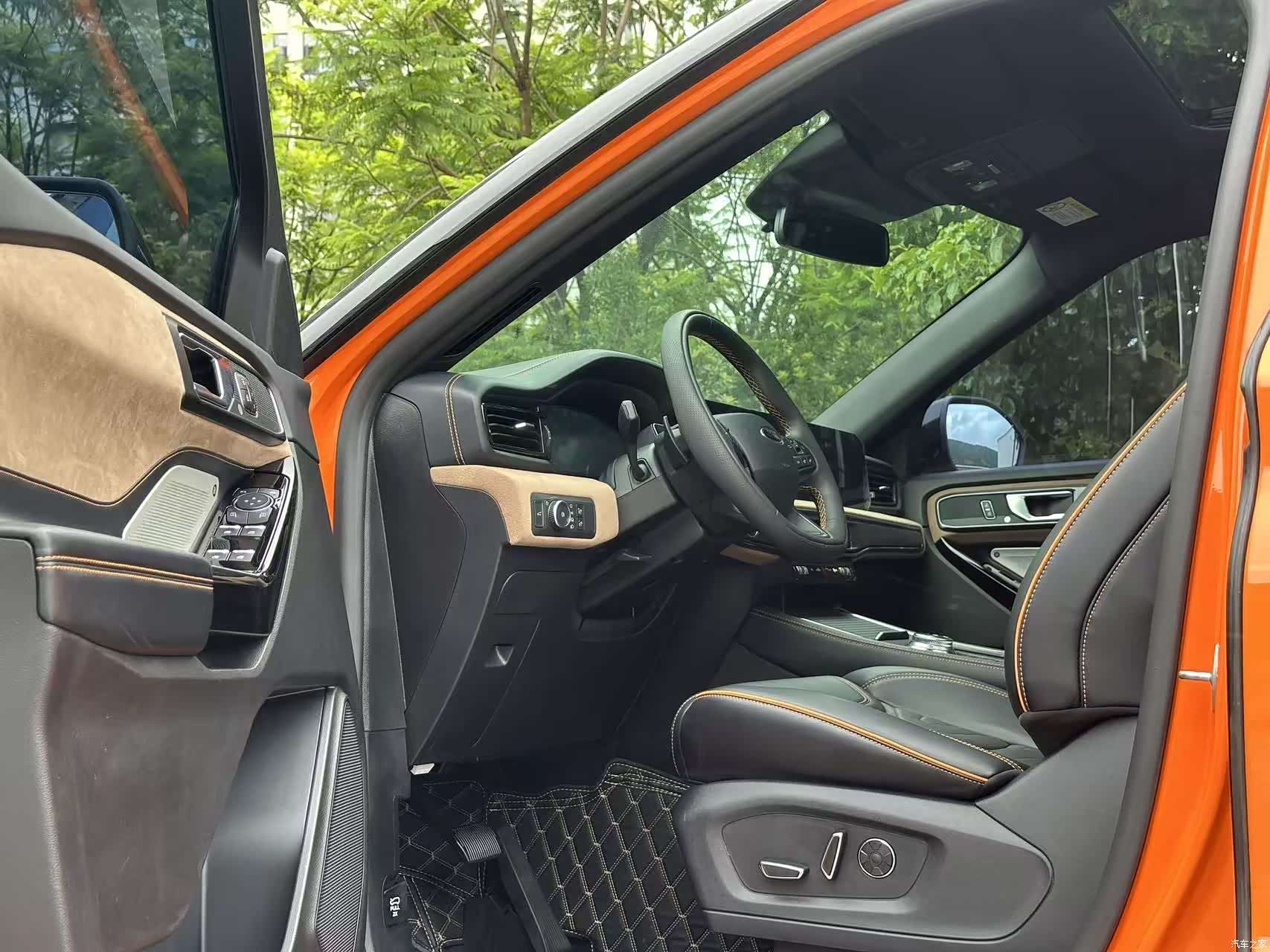 Ford Explorer, 2024 8