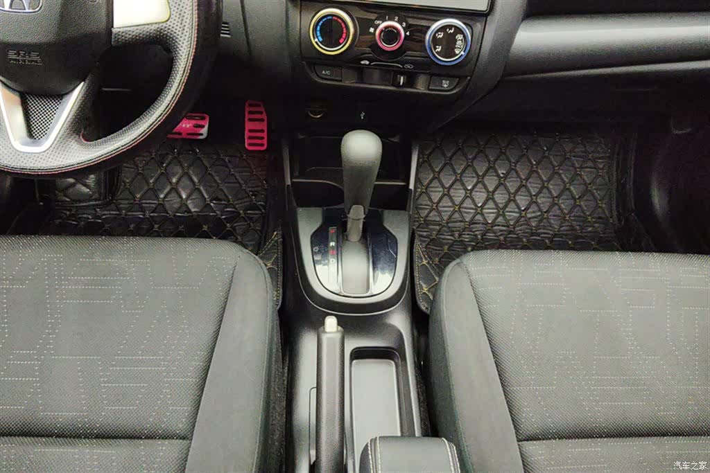 Honda Fit, 2017 16