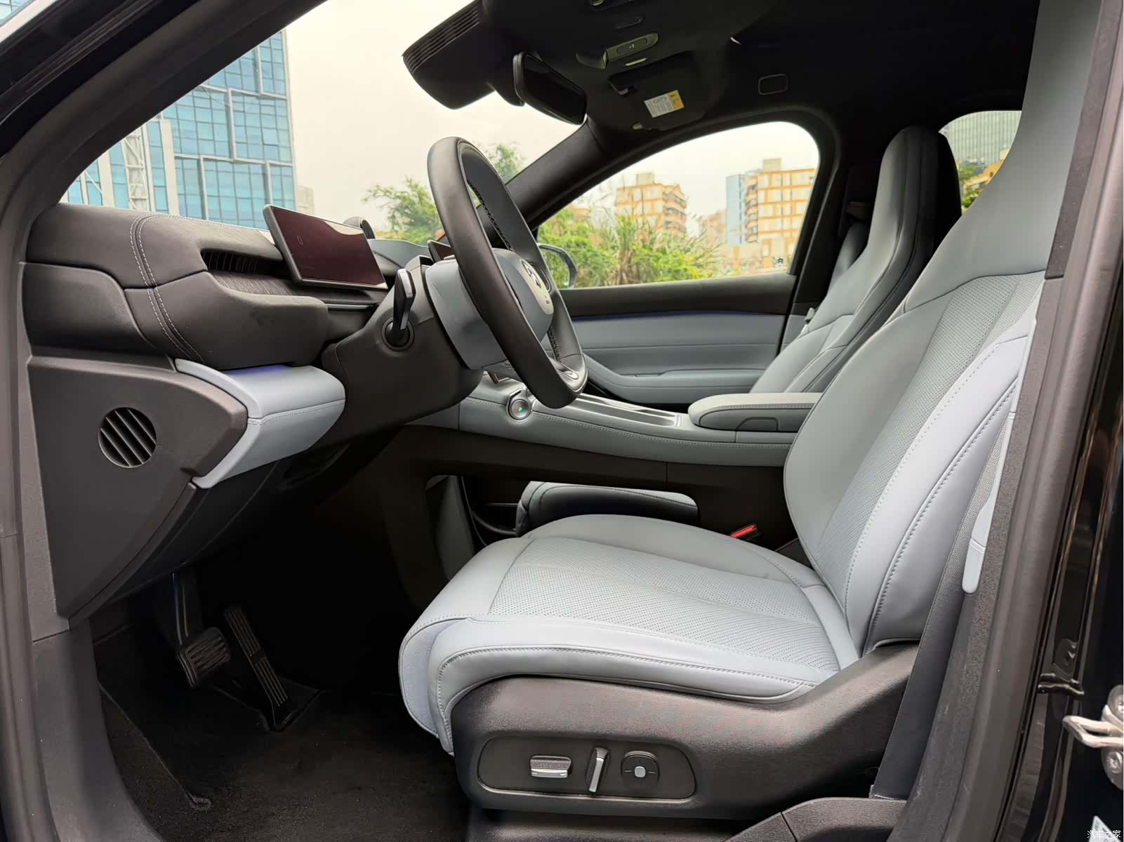 NIO EC6, 2024 11