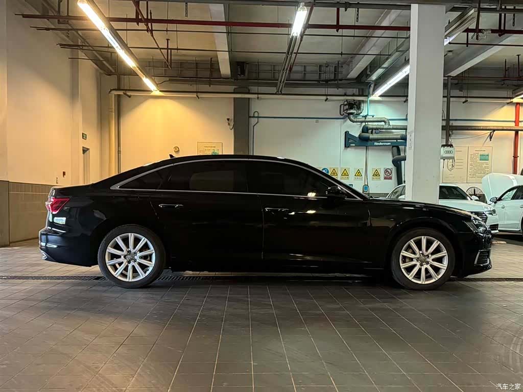 Audi A6L, 2021 4