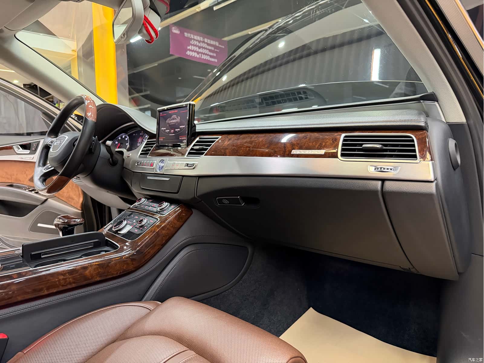 Audi A8L, 2013 25