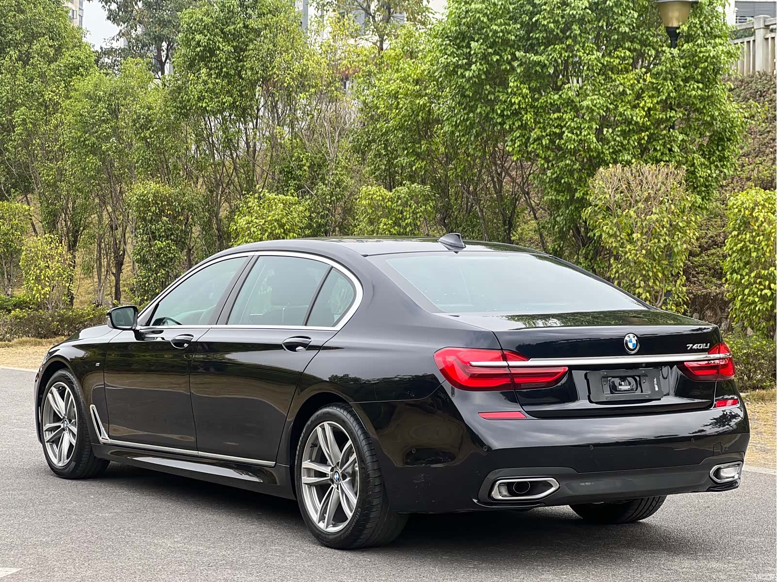 BMW 7 Series, 2018 все фото