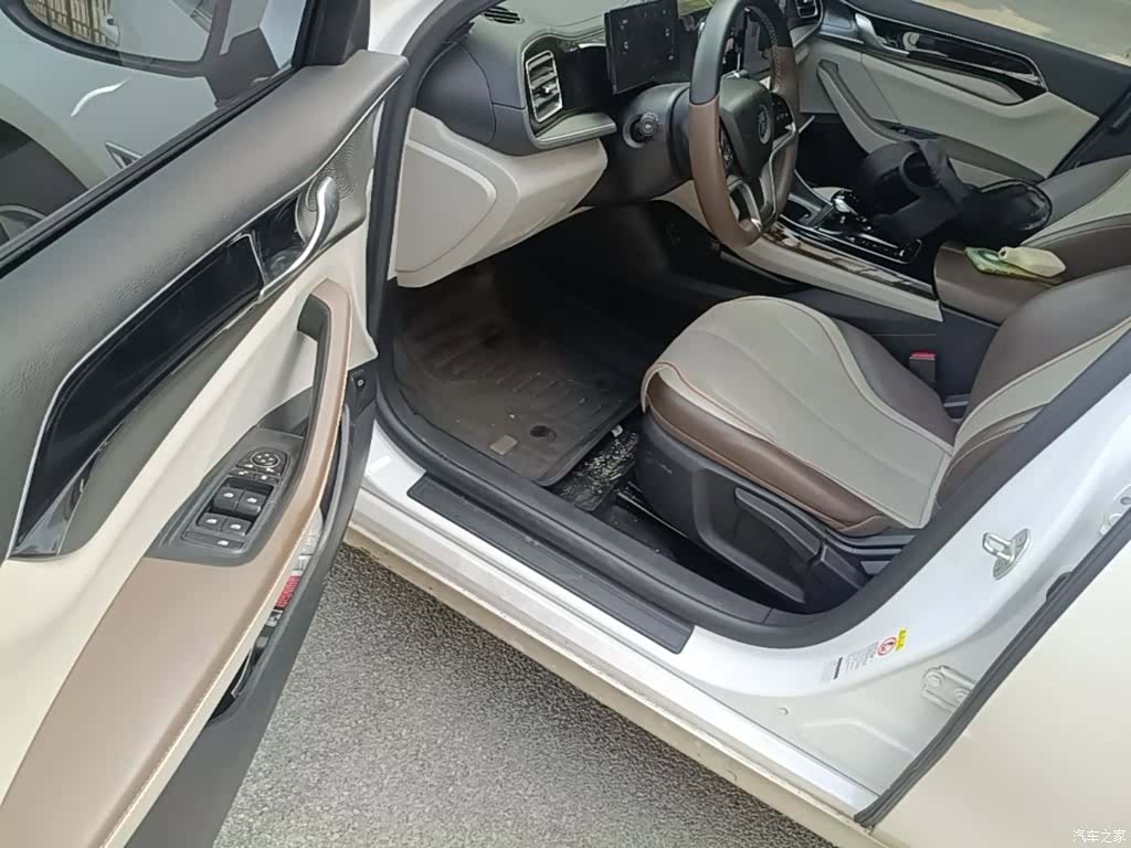 BYD Qin, 2024 16