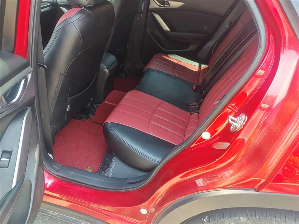 Mazda CX-4