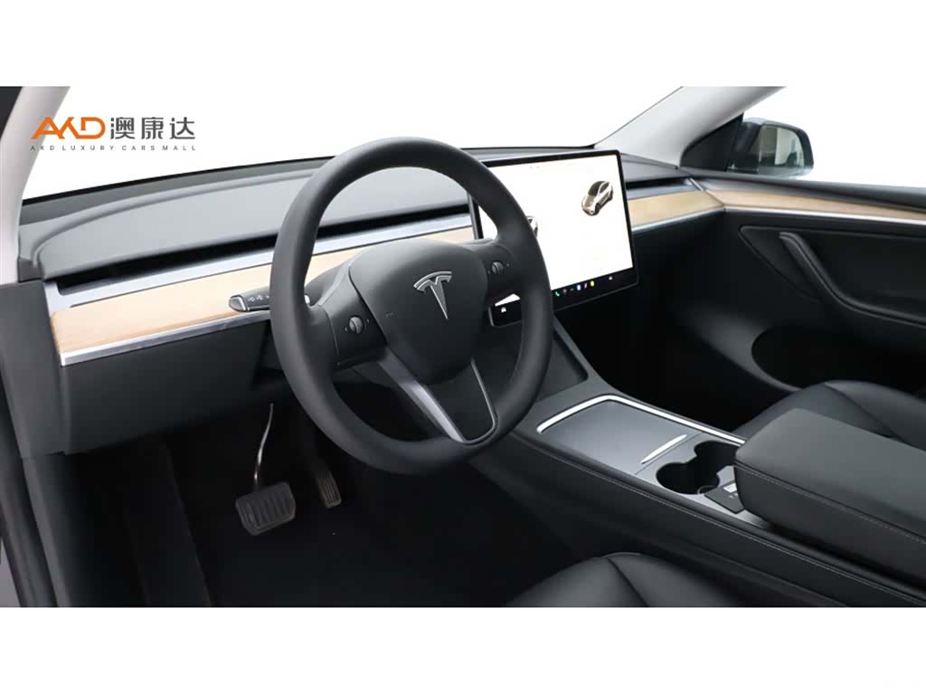 Tesla Model Y, 2022 6