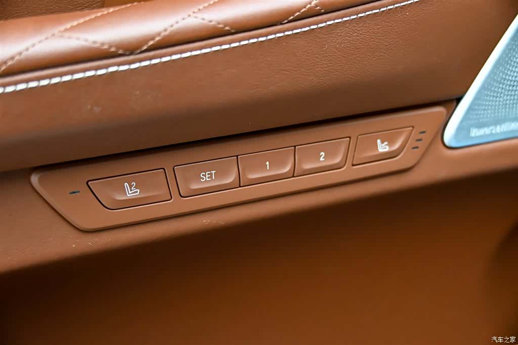 BMW 7 Series, 2020 24
