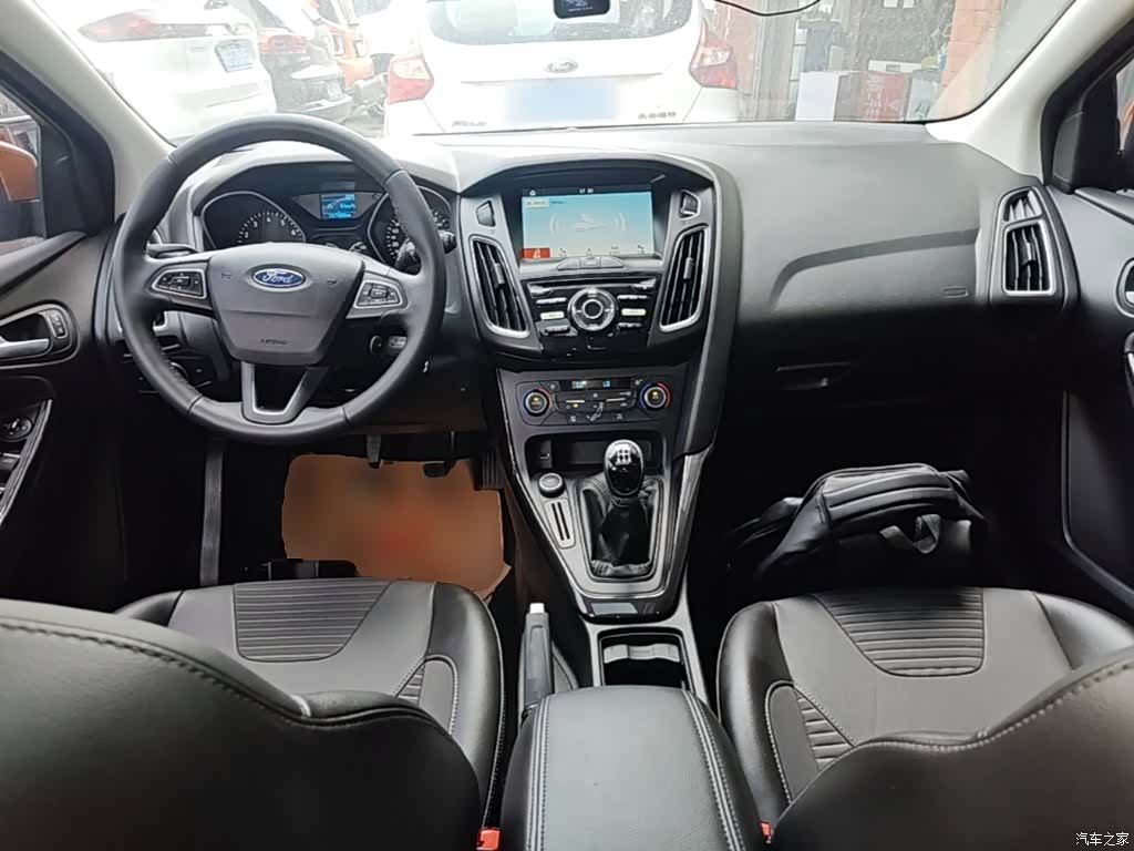 Ford Focus, 2017 10
