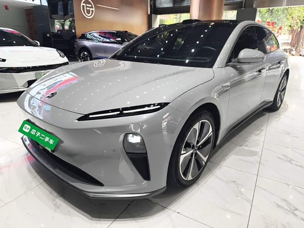 NIO ET5T