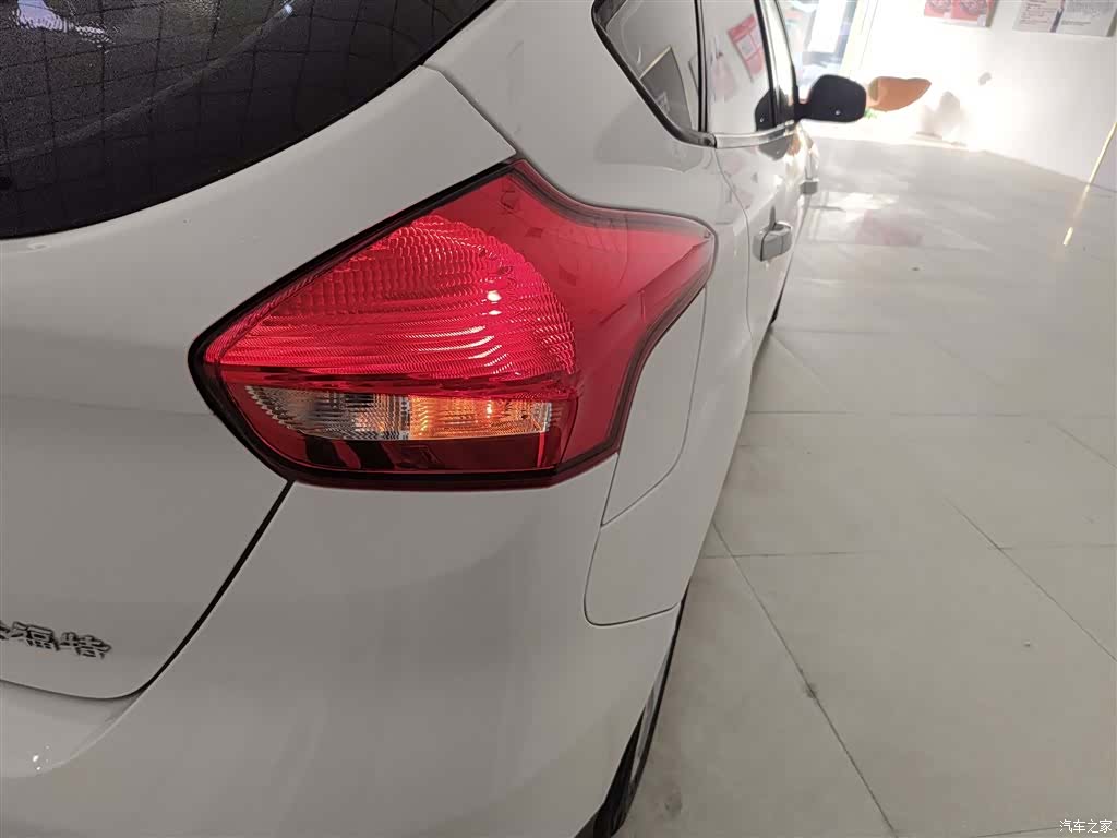Ford Focus, 2018 8
