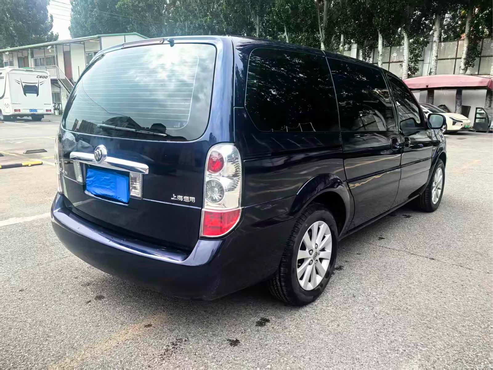 Buick GL8, 2013 все фото