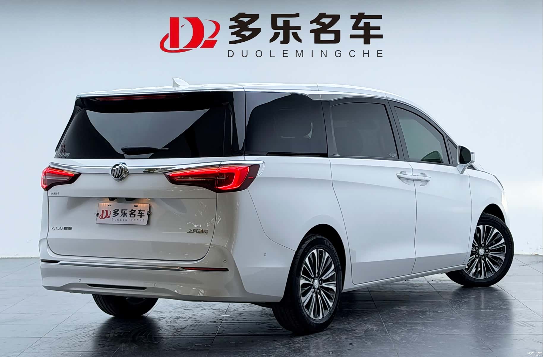 Buick GL8, 2021 3