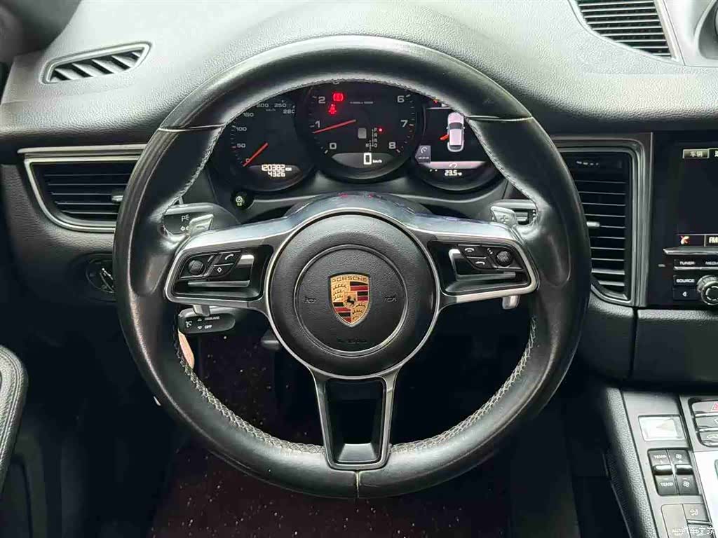 Porsche Macan, 2016 3