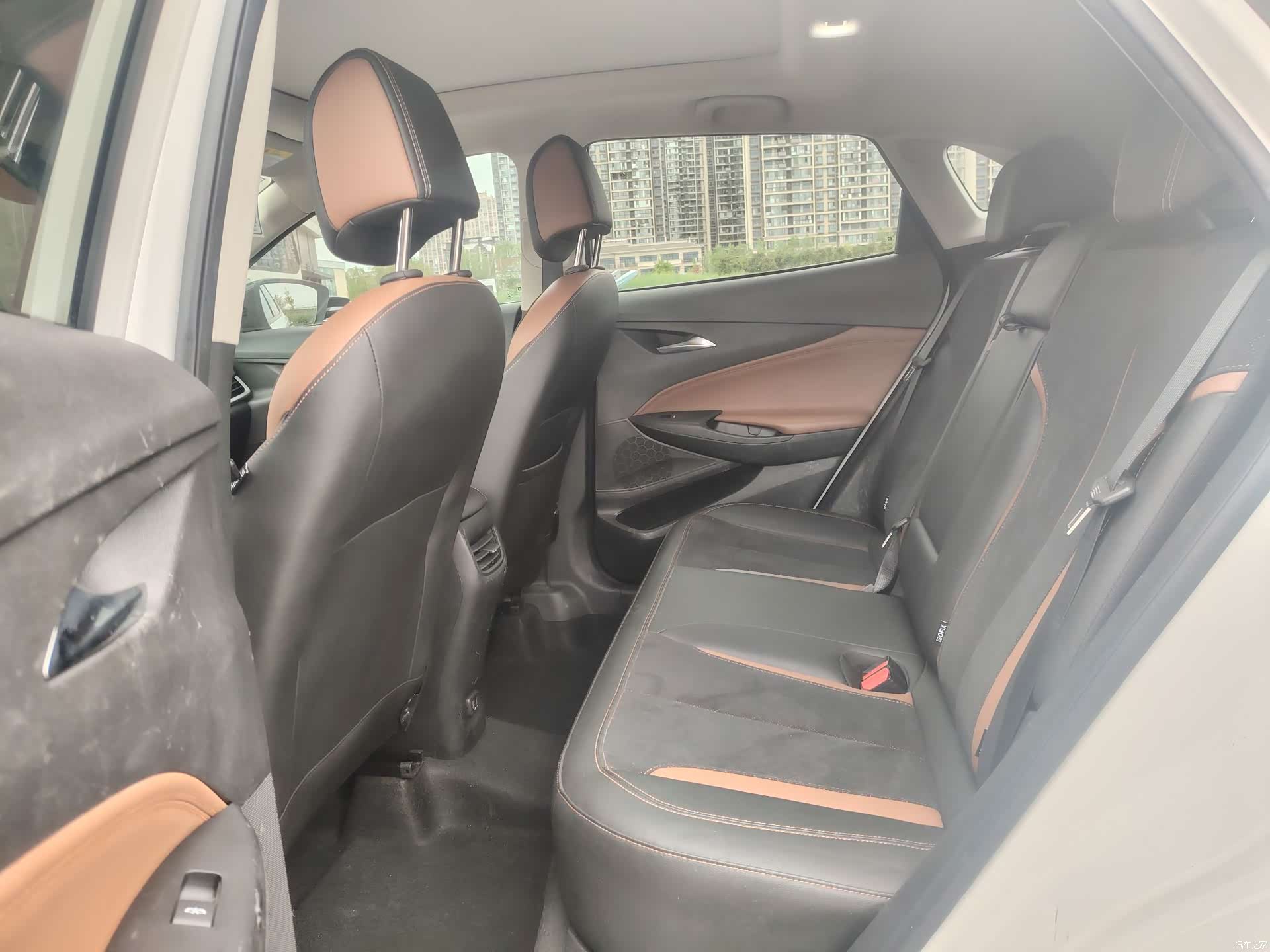 Buick Encore, 2021 8