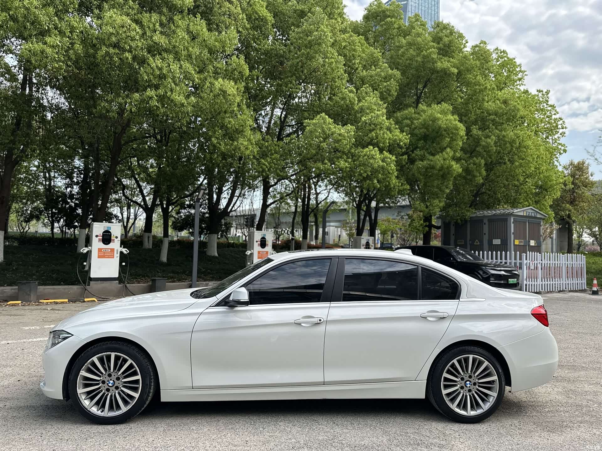 BMW 3 Series, 2018 7