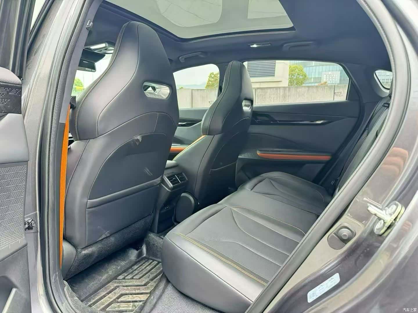 Changan UNI-V, 2024 6