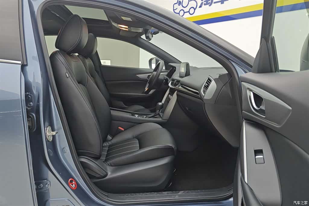 Mazda CX-4, 2019 8
