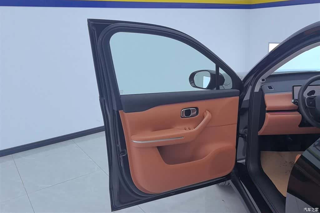 Leapmotor C16, 2025 7