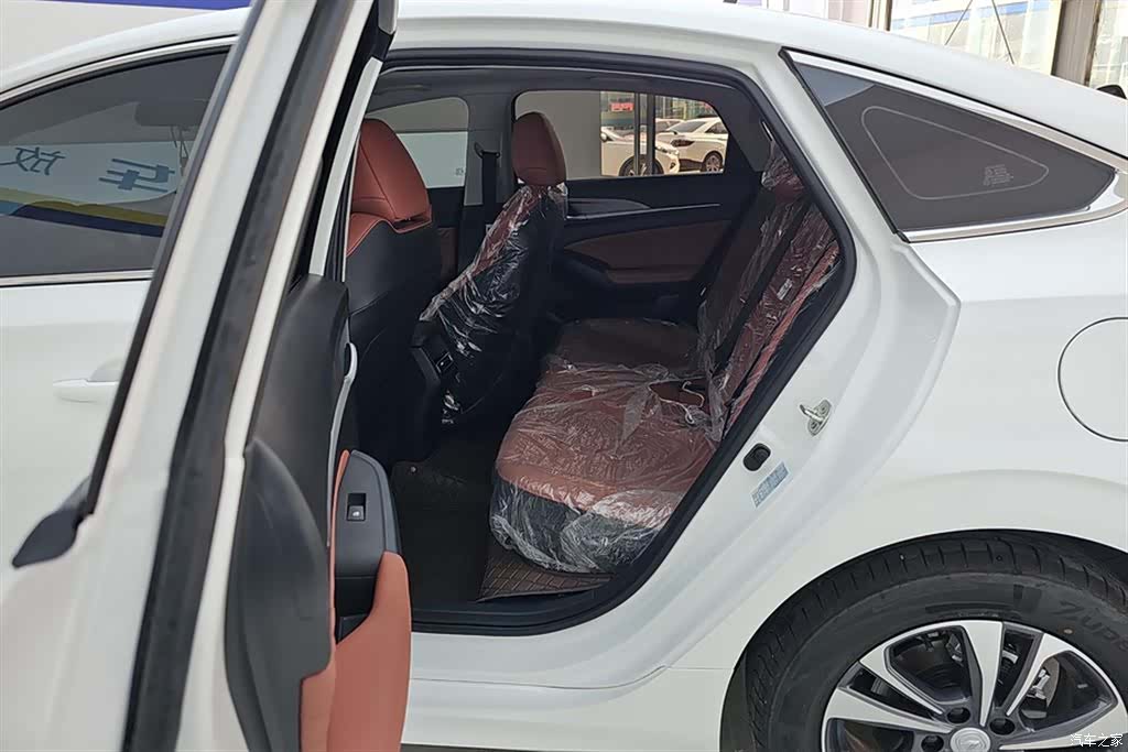 Changan Eado, 2025 11