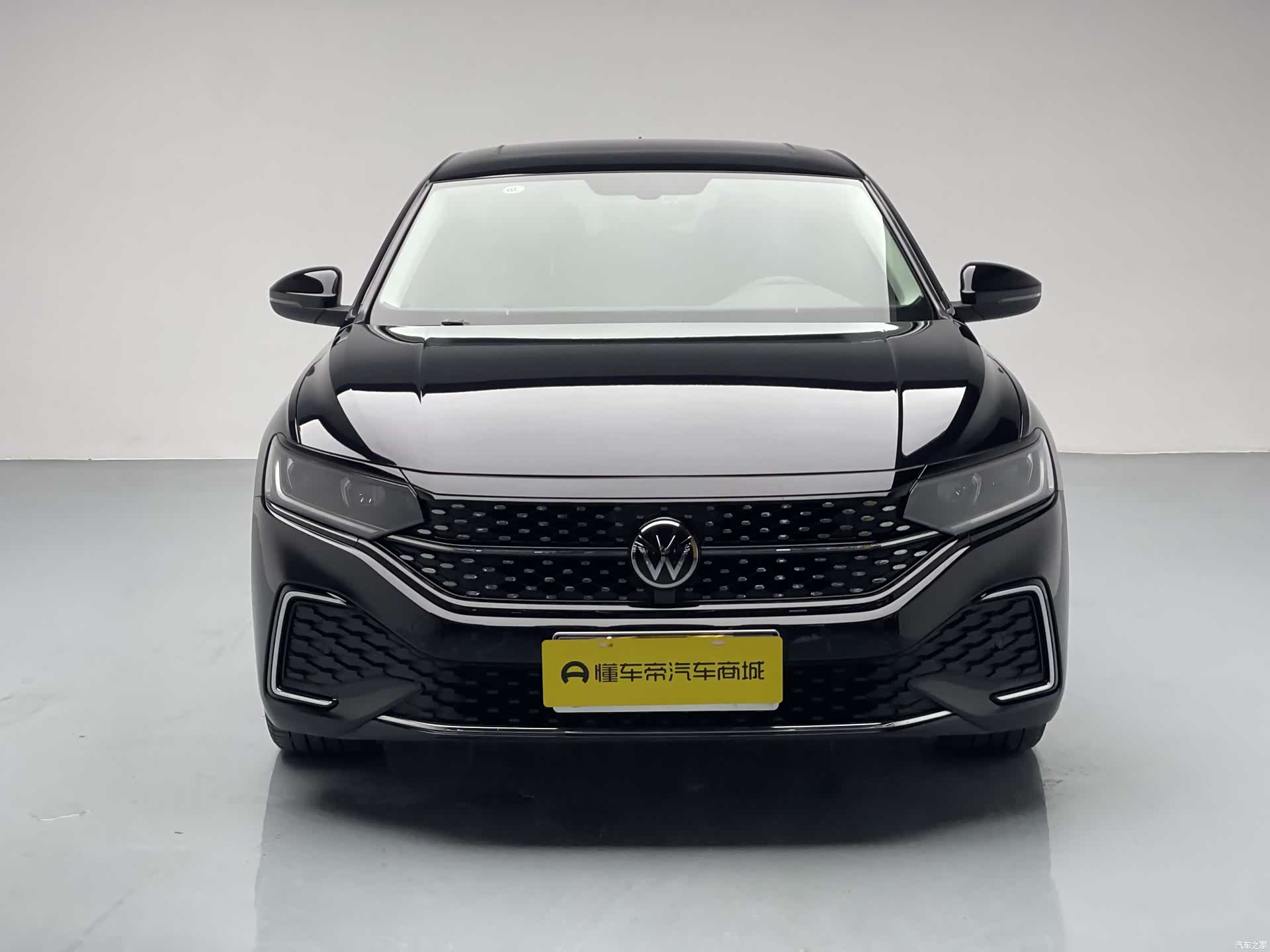 Volkswagen Passat, 2024 10