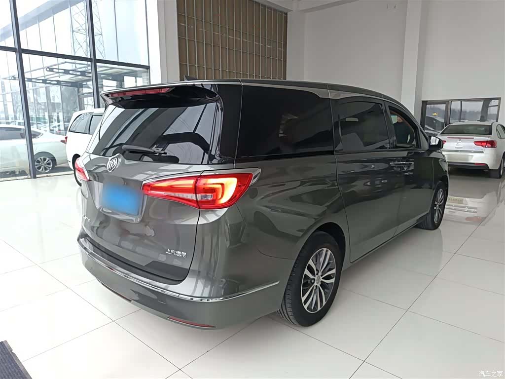 Buick GL8, 2017 7