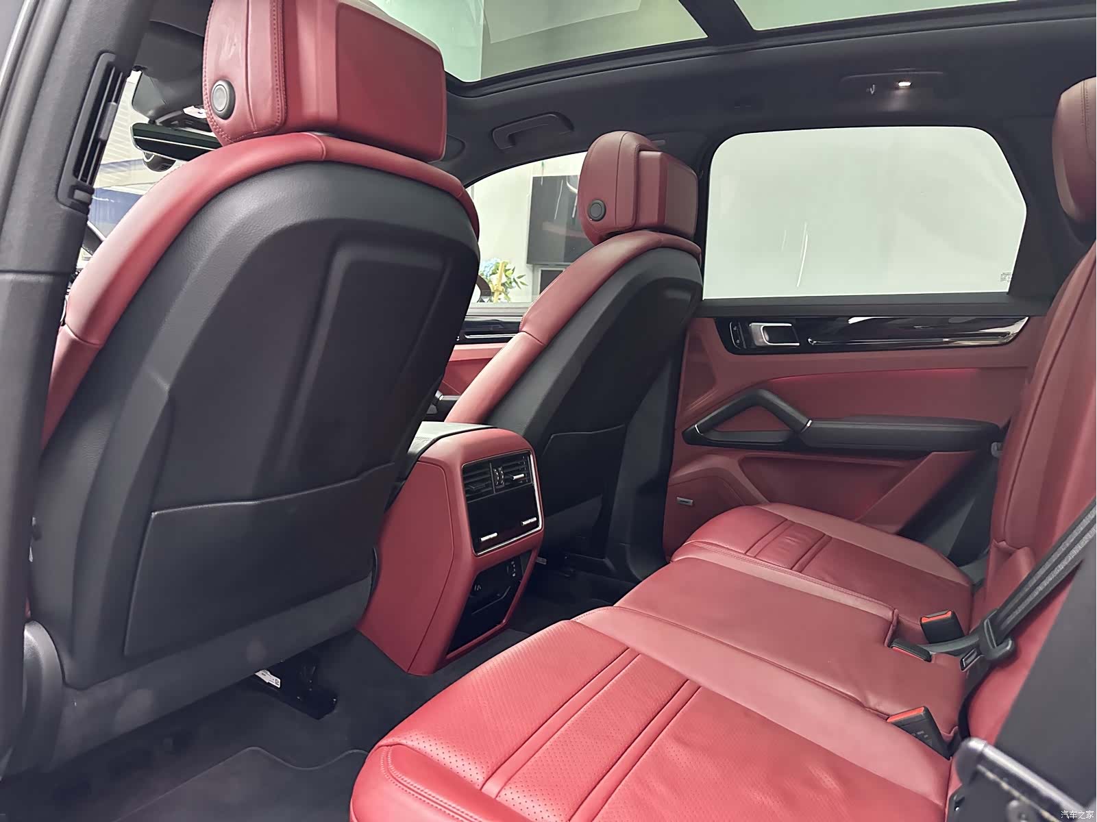 Porsche Cayenne, 2019 14