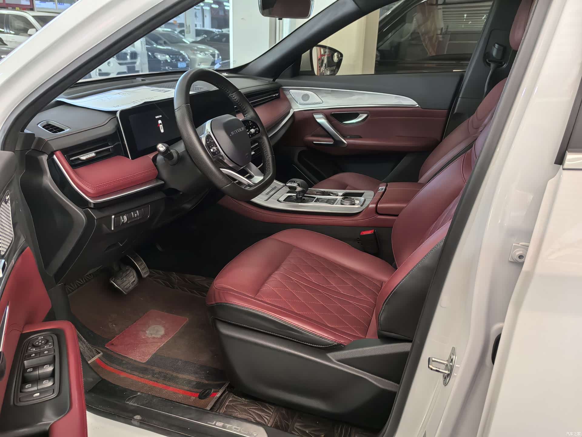 Jetour X70, 2024 6