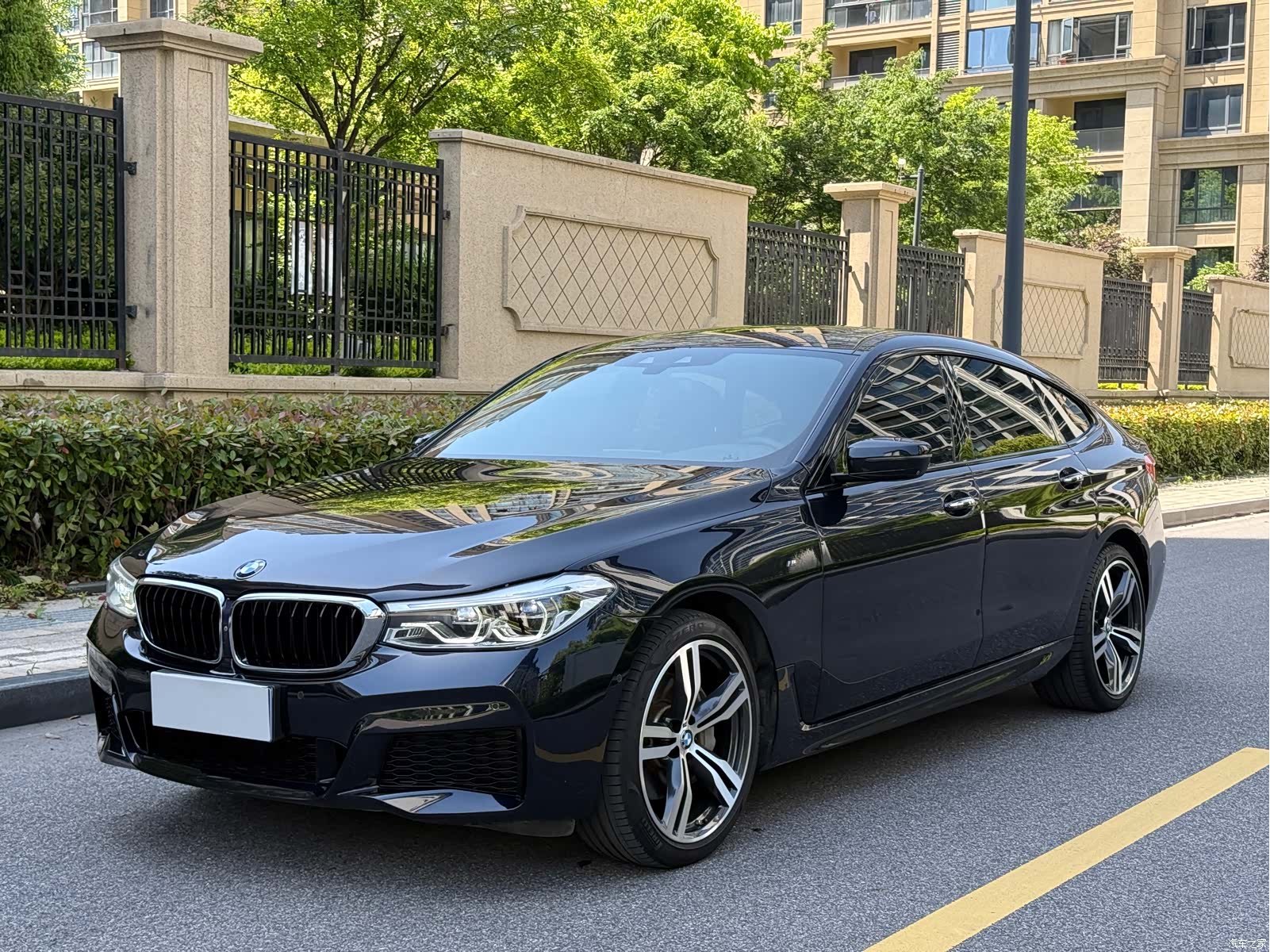 BMW 6 Series GT, 2018 1