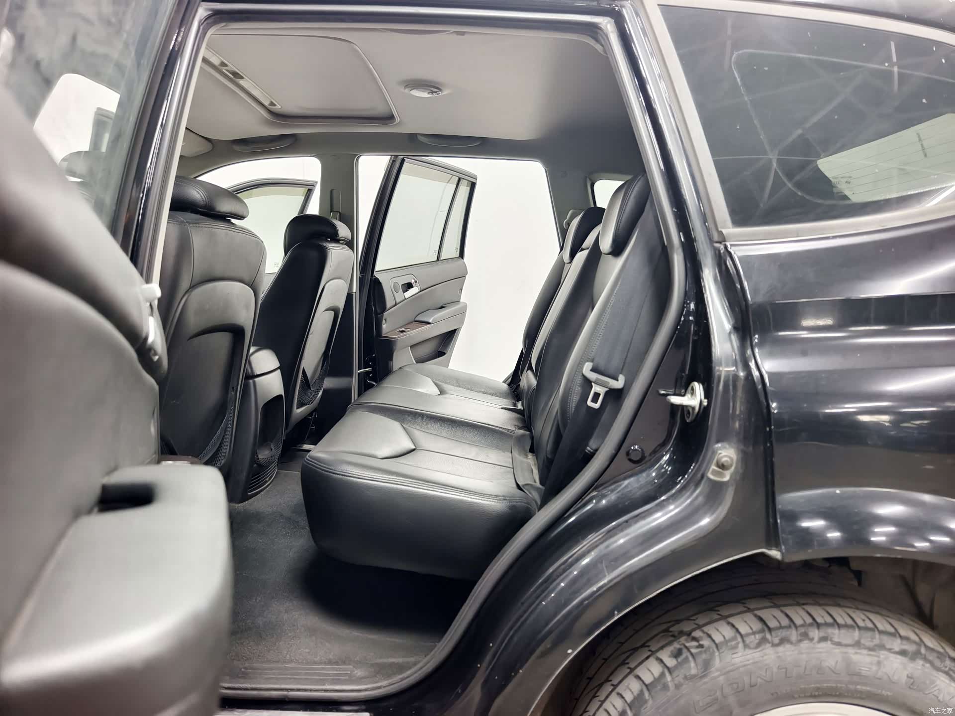 Roewe W5, 2014 13