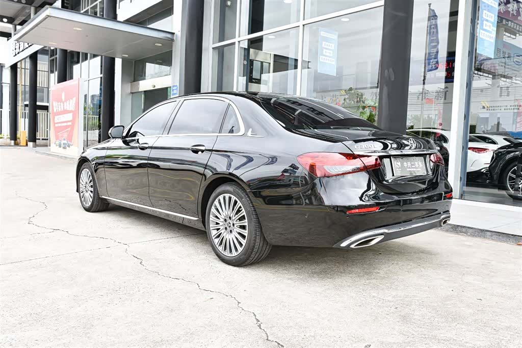 Mercedes-Benz E-Class, 2023 6