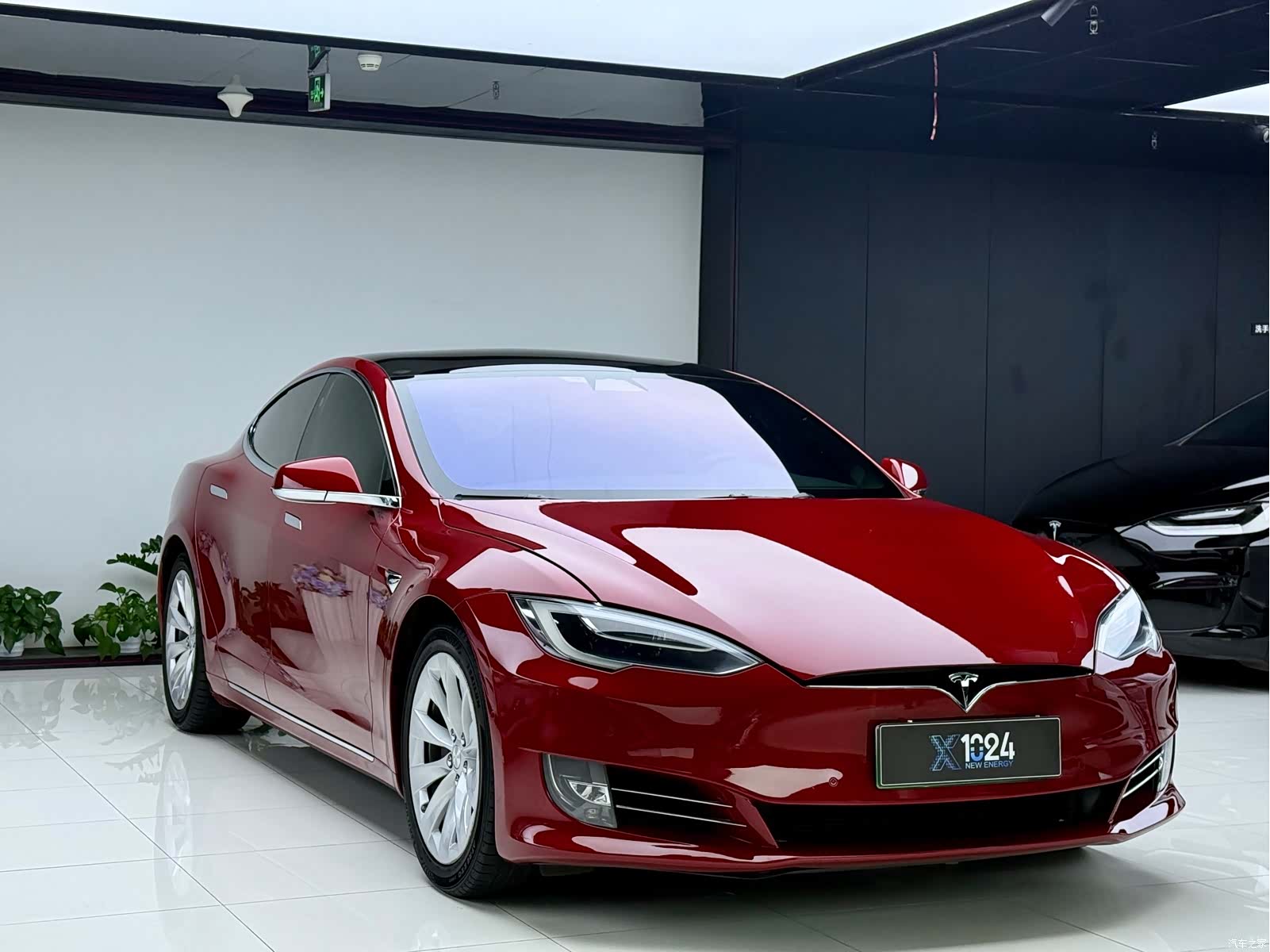 Tesla Model S, 2018 3