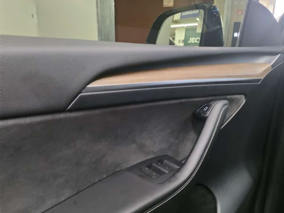 Tesla Model Y Tesla Model Y