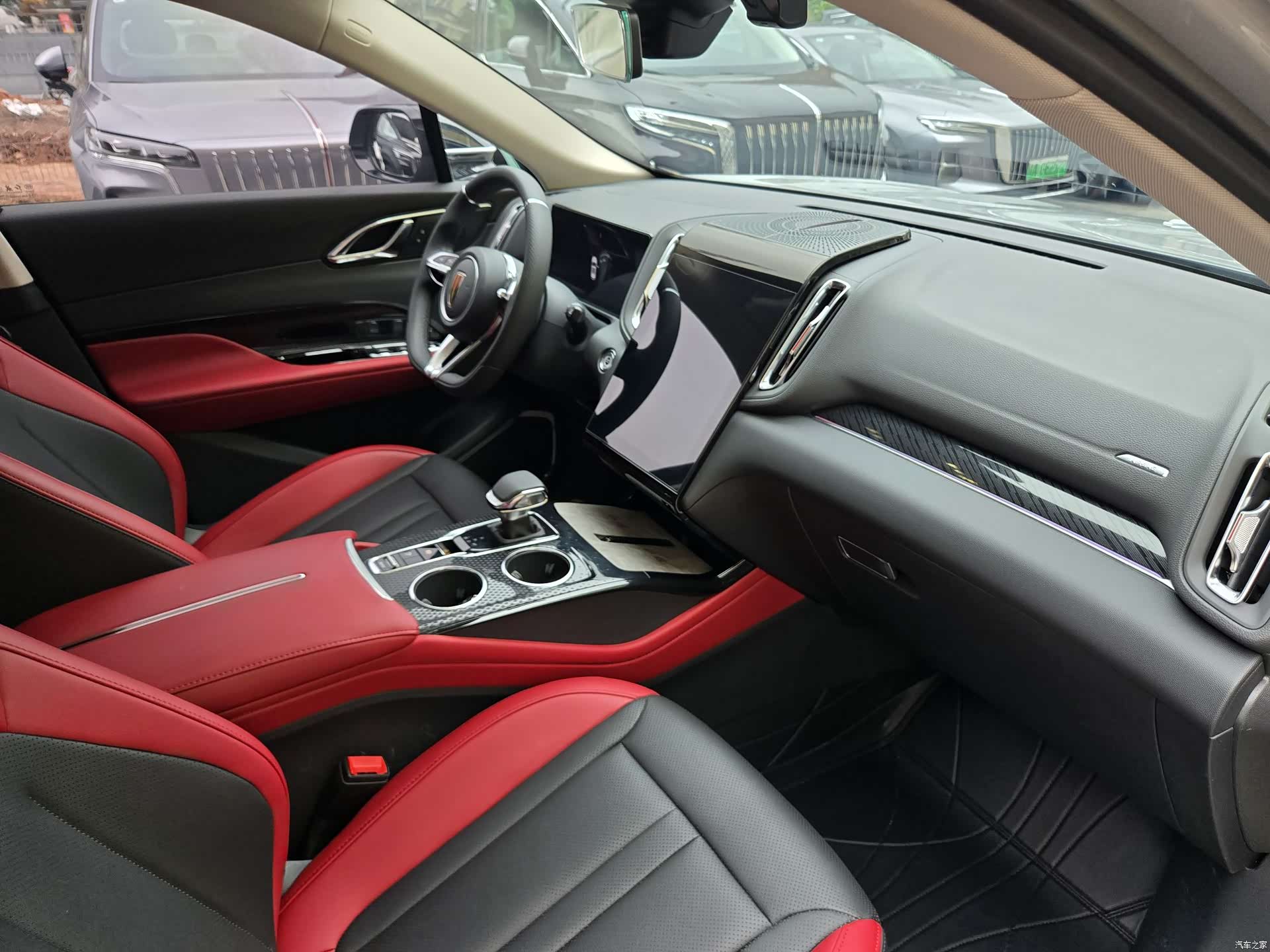 Hongqi HS3, 2024 29