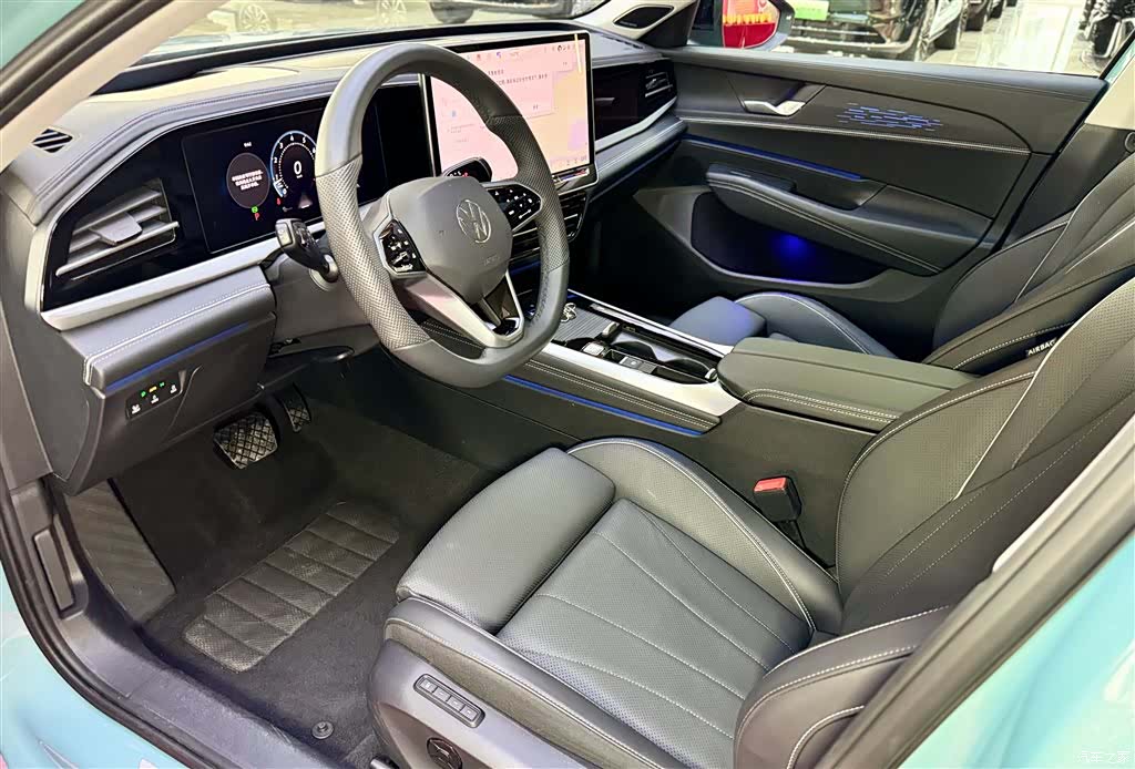 Volkswagen Passat, 2026 24