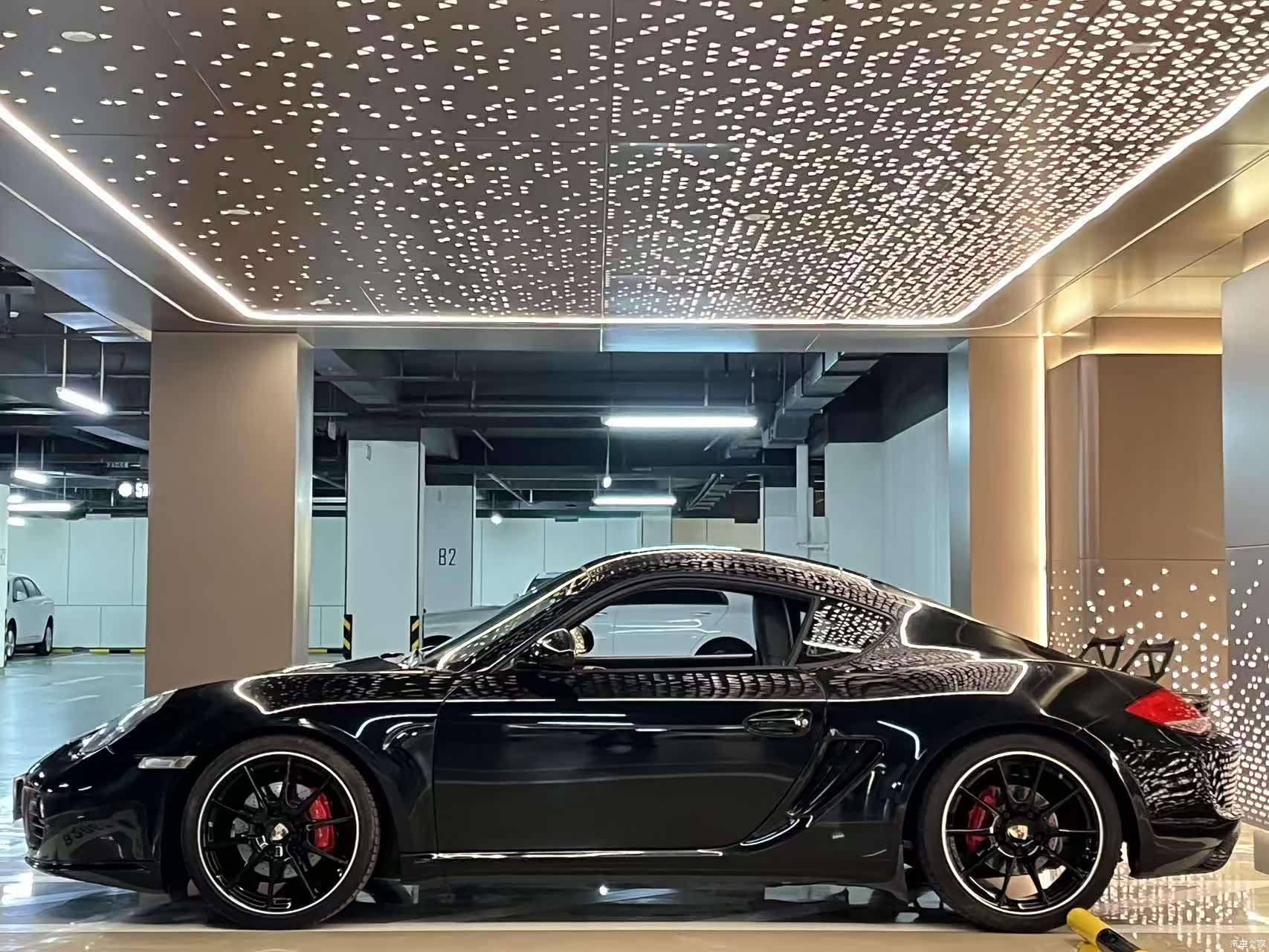 Porsche Cayman, 2012 4