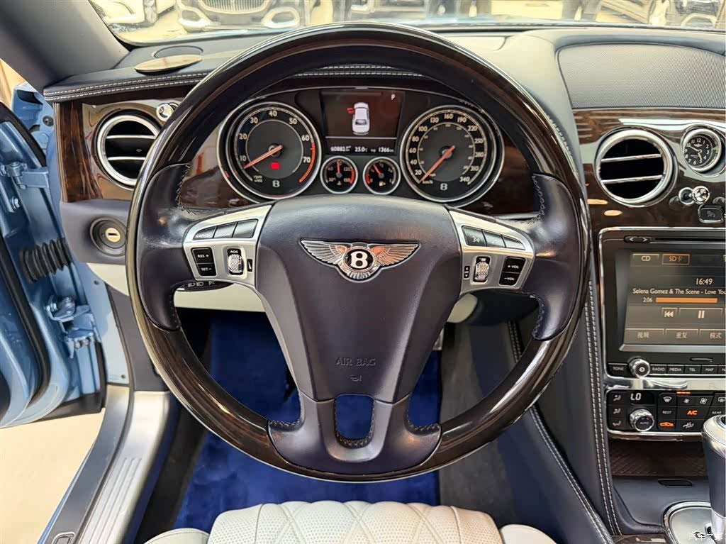 Bentley Flying Spur, 2014 16